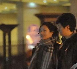 李健妻子爆料事件视频播放,揭秘娱乐圈夫妻背后的真相  第1张
