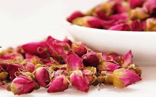 玫瑰花茶爆料怎么做的视频,跟随视频轻松学会花茶制作  第3张