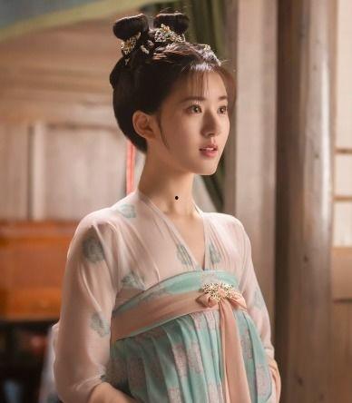 赵露思娱乐圈吃瓜,揭秘明星背后的“吃瓜”故事  第3张